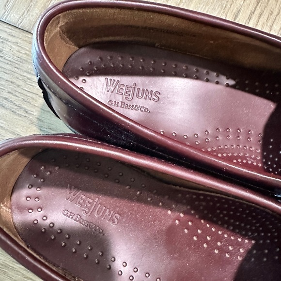 GH Bass Weejuns Logan Men’s Size 10.5 D Burgundy Leather Slip On Dress Shoe - Picture 6 of 11